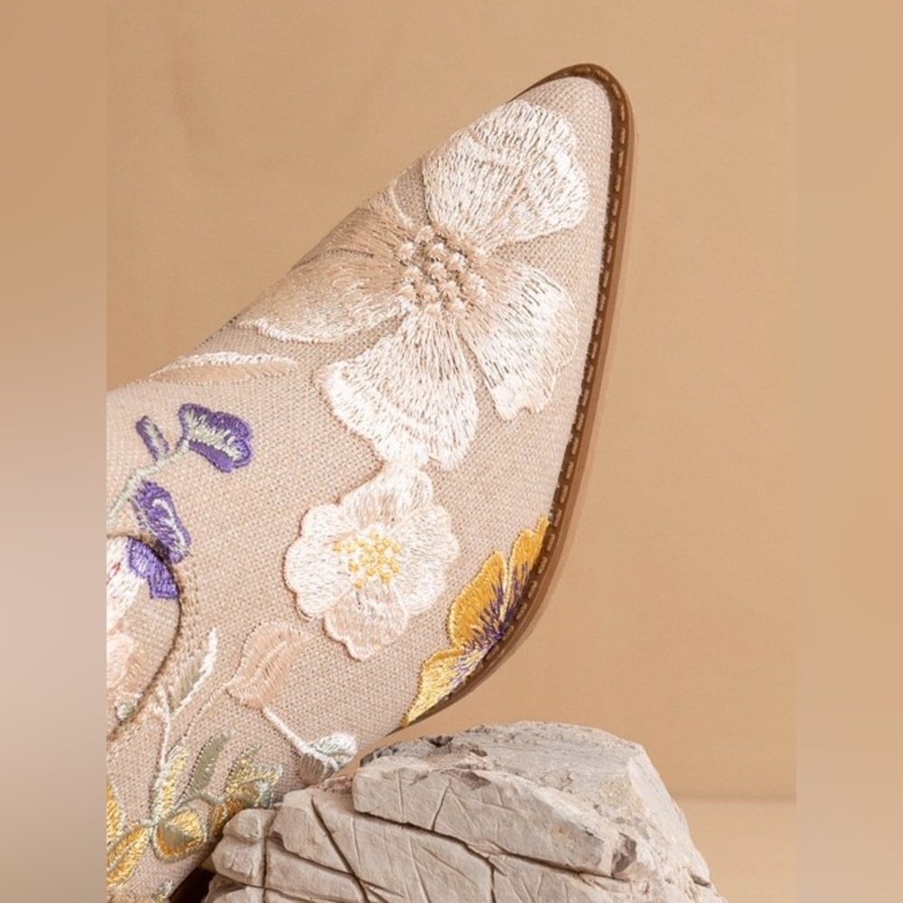 Beige khaki floral appliqué embroidered flower western cowboy boho boots shoes - Picture 5 of 8